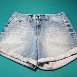 Ladie's Nine West Jeans Shorts